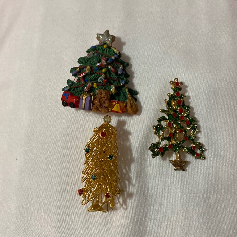 Christmas tree brooch bundle of 3